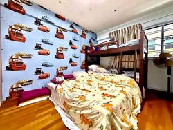 Blk 705 Hougang Avenue 2 (Hougang), HDB Executive #589171411
